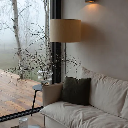 Cozy Izeria