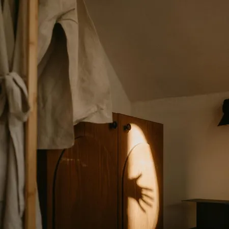 Cozy Izeria Grudza