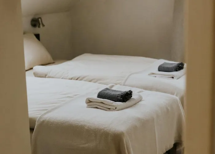 Cozy Izeria 펜션 *